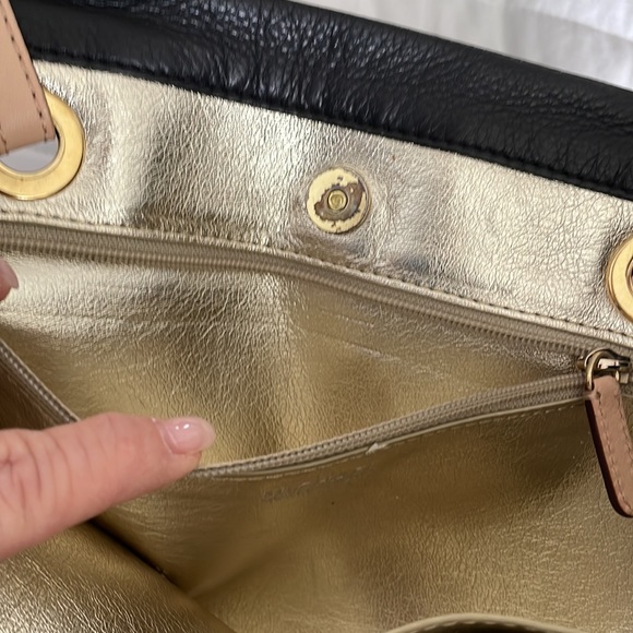 MICHAEL KORS VINTAGE TOTE - Picture 5 of 7